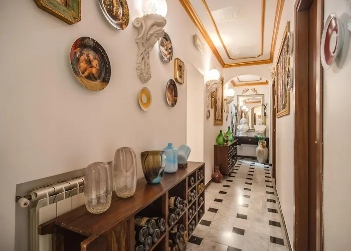 Nakissa Oda ve Kahvaltı Roma